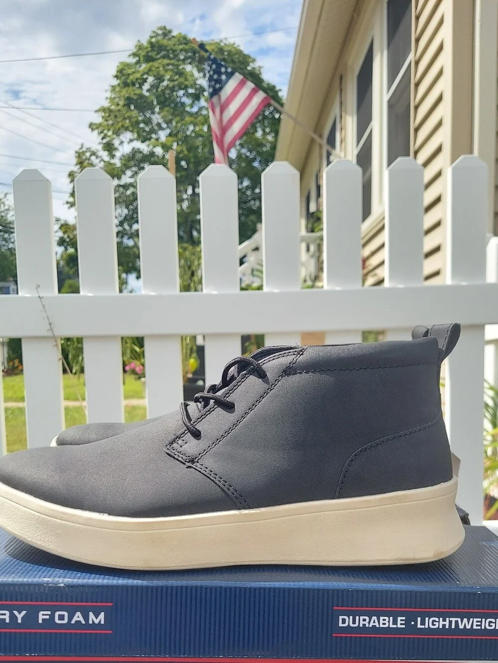 IZOD Palmer Black Chukka Boots Men's Size 8 NWT Cottagecore Business Casual